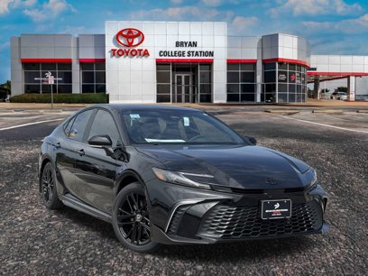 New 2025 Toyota Camry SE