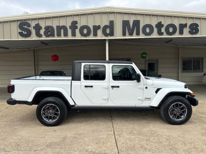 Used 2023 Jeep Gladiator Overland