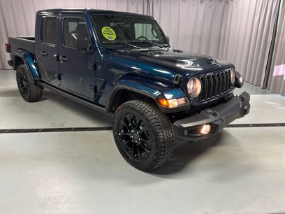 New 2025 Jeep Gladiator Sport