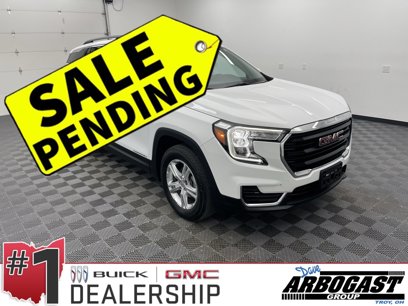 Used 2022 GMC Terrain SLE w/ Driver Convenience Package