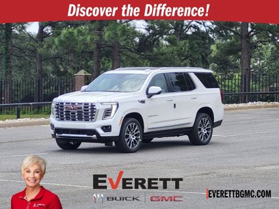 New 2025 GMC Yukon Denali w/ Sun & Power Step Package