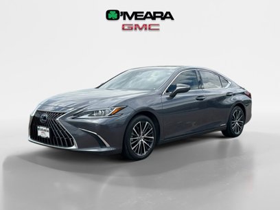 Used 2022 Lexus ES 300h w/ Premium Package