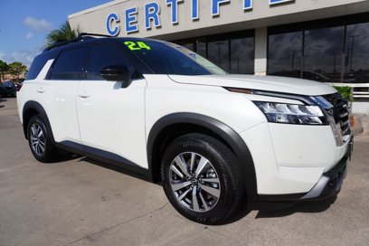 Used 2024 Nissan Pathfinder SL