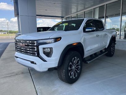New 2025 GMC Canyon Denali