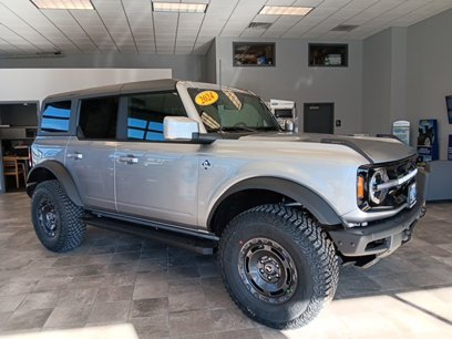 New 2024 Ford Bronco Outer Banks
