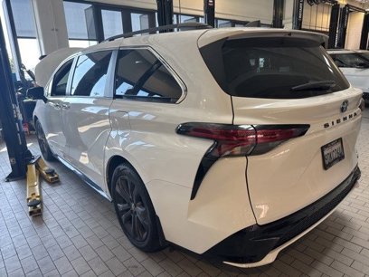 Used 2021 Toyota Sienna XSE