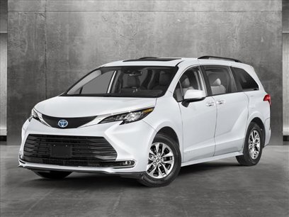 New 2025 Toyota Sienna XLE