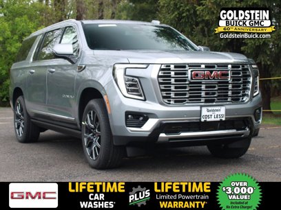 New 2025 GMC Yukon XL Denali w/ Sun & Power Step Package