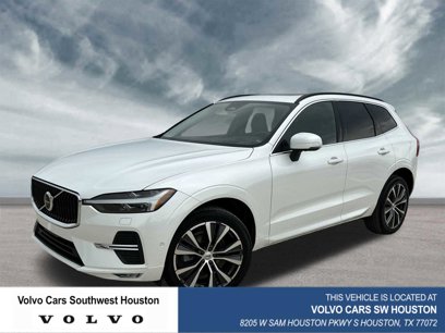 Used 2022 Volvo XC60 B5 Momentum w/ Advanced Package