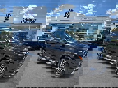 New 2025 Volkswagen Tiguan S