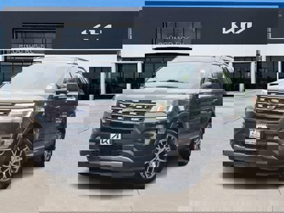 Used 2016 Ford Explorer XLT w/ Equipment Group 201A