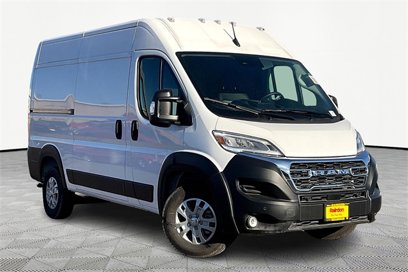 New 2025 RAM ProMaster 1500 w/ Quick Order Package 22G SLT