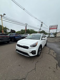 Used 2022 Kia Niro LXS