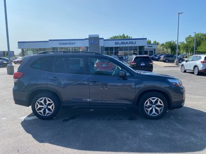 Used 2021 Subaru Forester Premium w/ Popular Package #1