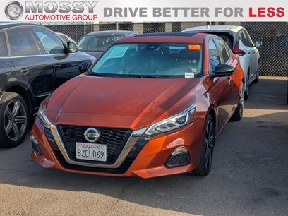 Used 2021 Nissan Altima 2.5 SR w/ SR Premium Package