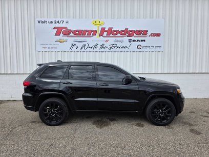 Used 2019 Jeep Grand Cherokee Altitude