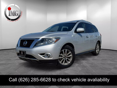 Used 2015 Nissan Pathfinder SV w/ Trailer Tow Package