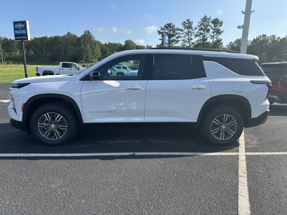 New 2025 Chevrolet Traverse LT w/ Driver Confidence Package