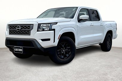 Used 2024 Nissan Frontier SV w/ Technology Package