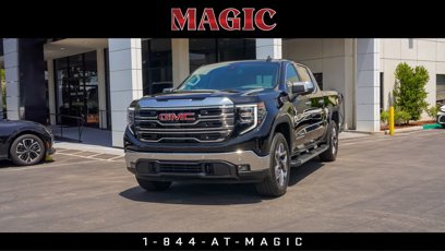 New 2025 GMC Sierra 1500 SLT w/ SLT Premium Plus Package
