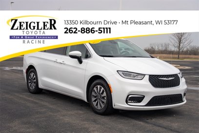 Used 2023 Chrysler Pacifica Touring-L