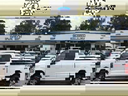 New 2024 Ford F350 Lariat w/ Lariat Ultimate Package