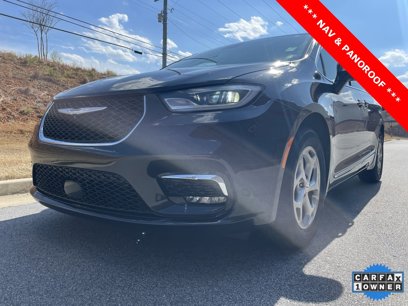 Used 2023 Chrysler Pacifica Limited
