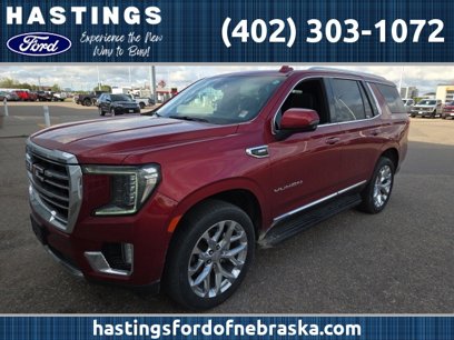 Used 2021 GMC Yukon SLT w/ SLT Premium Package