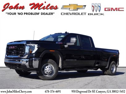 New 2025 GMC Sierra 3500 Pro w/ 1SA Pro Safety Plus Package