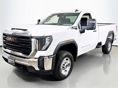New 2025 GMC Sierra 2500 Pro w/ Convenience Package