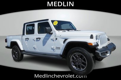 Used 2023 Jeep Gladiator Overland w/ Popular Equipment Package