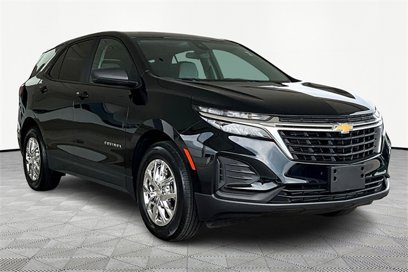 Used 2023 Chevrolet Equinox LS w/ LS Convenience Package