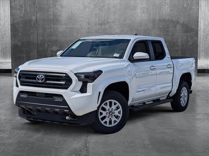 New 2025 Toyota Tacoma SR5