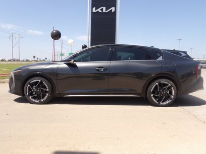 New 2025 Kia K4 GT-Line