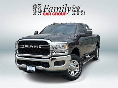 Used 2024 RAM 2500 Tradesman w/ Chrome Appearance Group