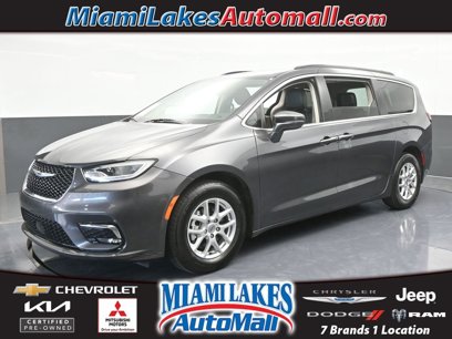 Used 2022 Chrysler Pacifica Touring-L