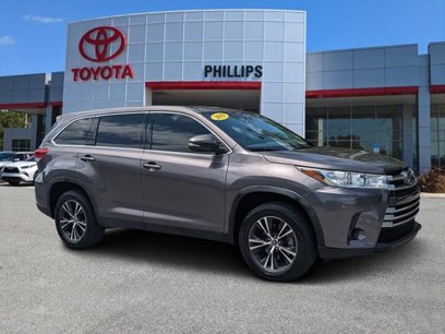 Used 2019 Toyota Highlander LE