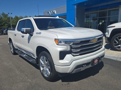 New 2025 Chevrolet Silverado 1500 High Country w/ High Country Premium Package