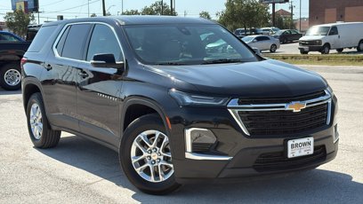 Used 2023 Chevrolet Traverse LS w/ Safety Package