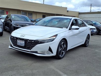Certified 2023 Hyundai Elantra Limited