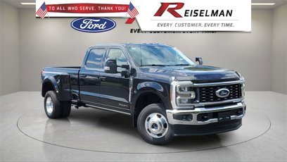 New 2025 Ford F350 Lariat w/ Lariat Ultimate Package