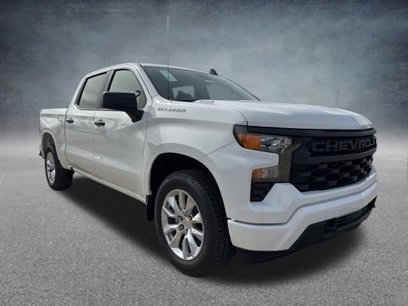 New 2025 Chevrolet Silverado 1500 Custom w/ LPO, Dark Essentials Package