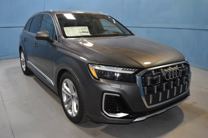 New 2025 Audi Q7 3.0T Prestige