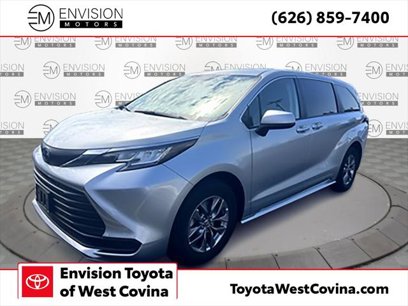 Certified 2023 Toyota Sienna LE