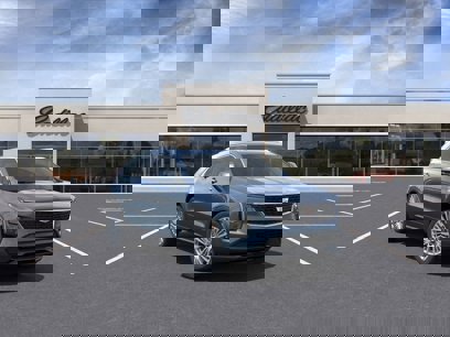 New 2025 Cadillac XT4 Premium Luxury w/ Cold Weather Package
