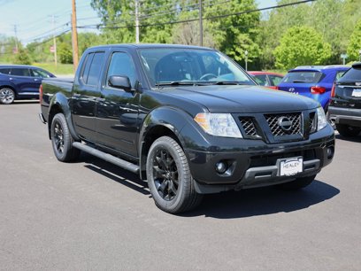 Used 2021 Nissan Frontier SV w/ Midnight Edition Floor Mats