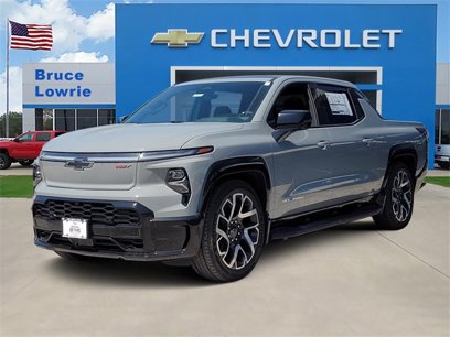 New 2025 Chevrolet Silverado EV RST