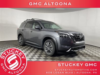 Used 2024 Nissan Pathfinder SV