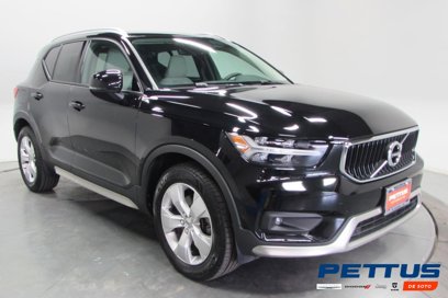 Used 2021 Volvo XC40 T5 Momentum