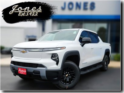 New 2025 Chevrolet Silverado EV LT